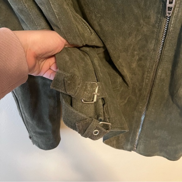 BlankNYC Suede Moto Jacket 🖤✨ *cross-listed* - Picture 6 of 9